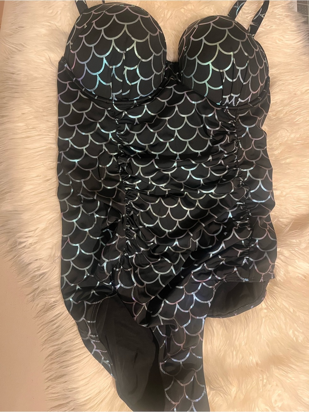 torrid Black Iridescent Mermaid-Scale One-Piece Swim - Picture 3 of 7